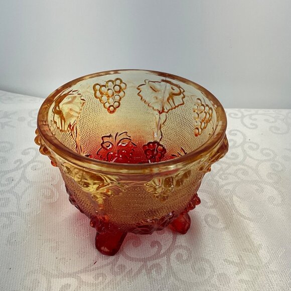 Vintage Amberina Glass Grape Leaf Footed Bowl Glows Orange - Picture 9 of 10